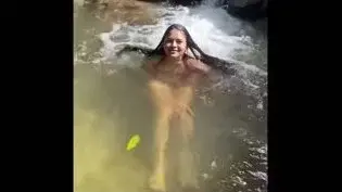 Abg Viral Iclik di Sungai Sepanjang Masa New Viral Top Trending Global 2026 Lagi Viral